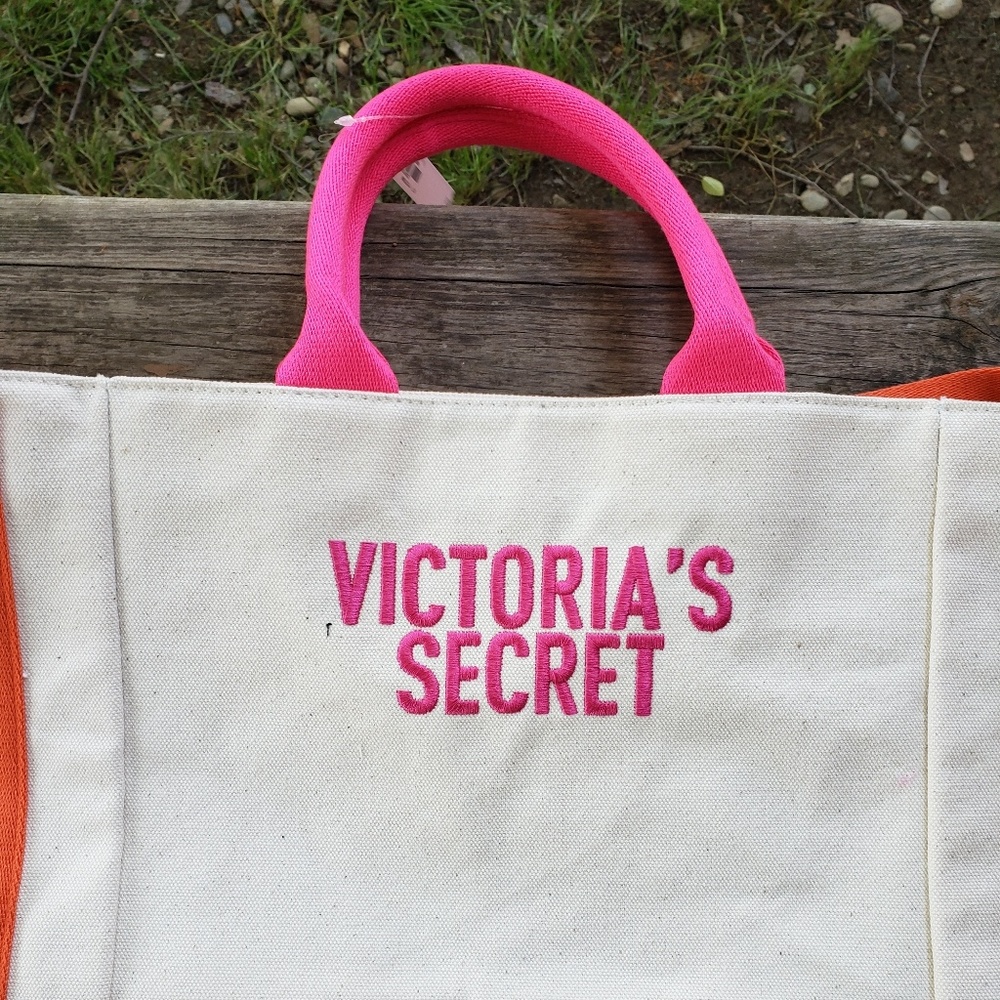 Vs tote bag